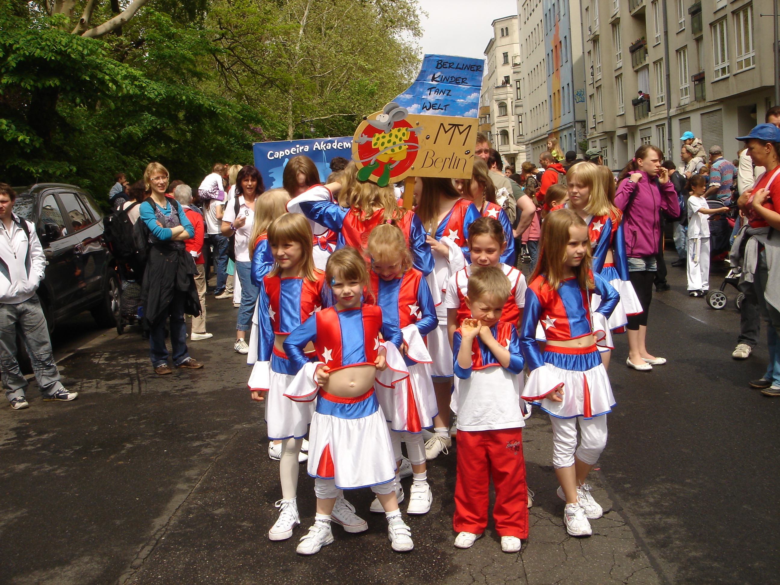 Berliner Kinder Tanzwelt Teilnahme Umzug Kinderkarneval der Kulturen Berlin-Kreuzberg